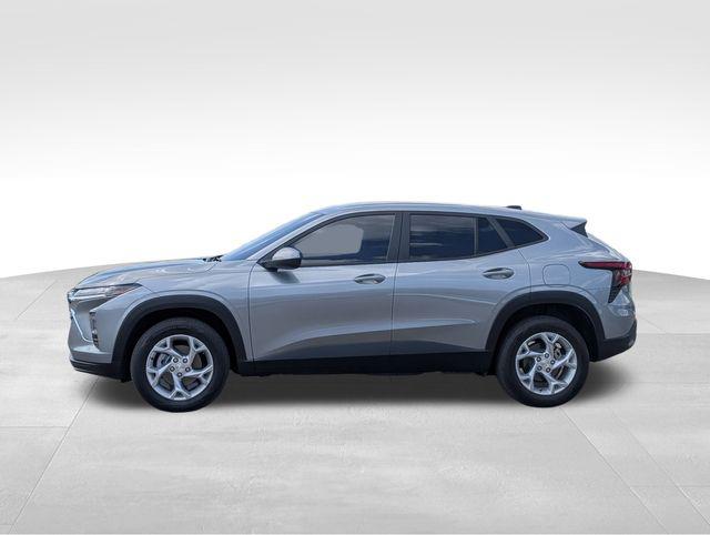2025 Chevrolet Trax FWD LS
