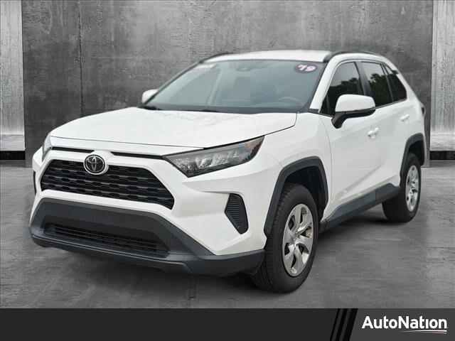 2019 Toyota RAV4 LE