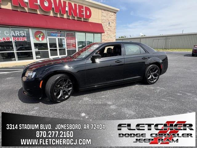 2022 Chrysler 300 S