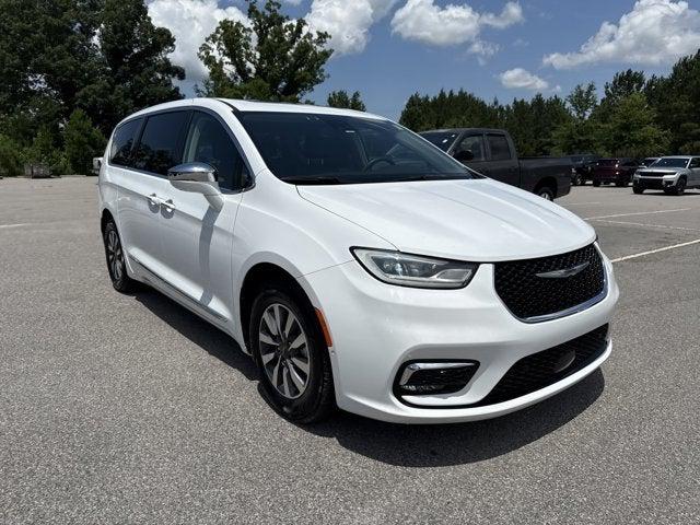 2022 Chrysler Pacifica Hybrid Limited