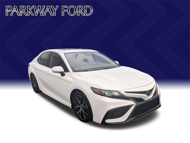 2023 Toyota Camry SE AWD