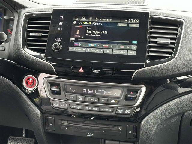 2022 Honda Pilot AWD Touring 7 Passenger