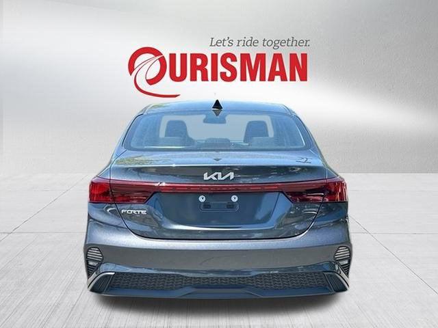 2024 Kia Forte LXS 2024 Kia Forte LXS