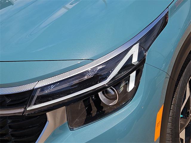 2025 Kia Seltos EX