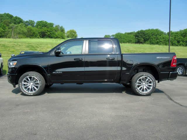 2022 RAM 1500 Laramie Crew Cab 4x4 57 Box