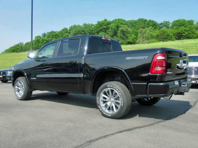 2022 RAM 1500 Laramie Crew Cab 4x4 57 Box