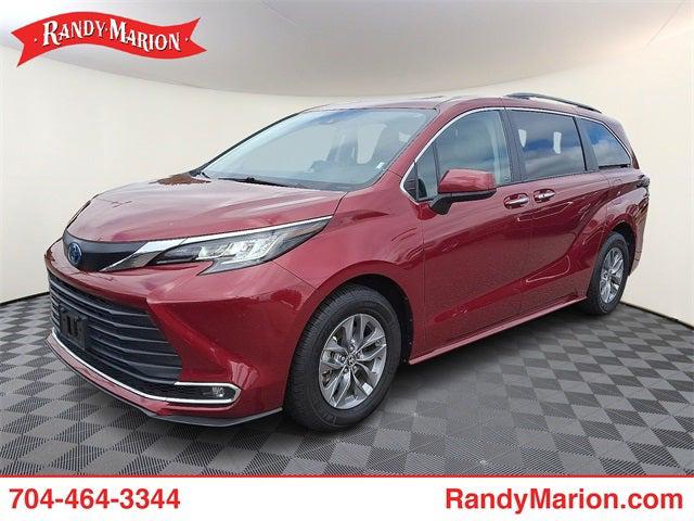 2023 Toyota Sienna XLE 7 Passenger 2023 Toyota Sienna XLE 7 Passenger