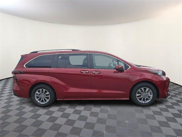 2023 Toyota Sienna XLE 7 Passenger 2023 Toyota Sienna XLE 7 Passenger