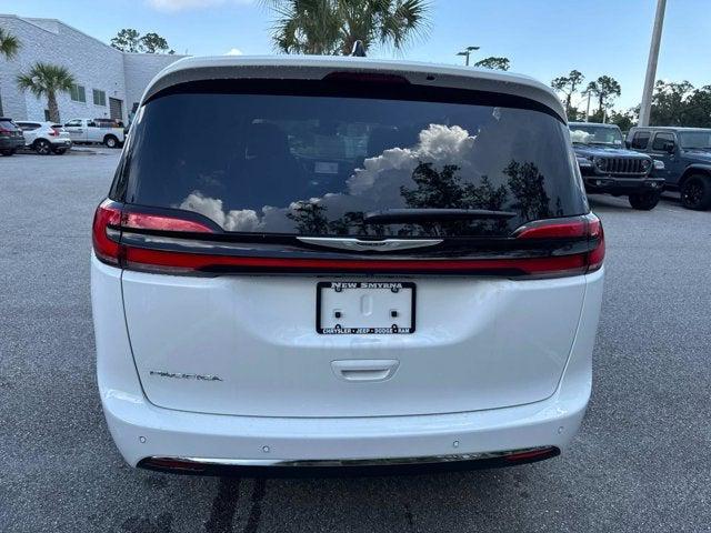 2025 Chrysler Pacifica PACIFICA SELECT