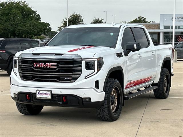 2024 GMC Sierra 1500 4WD Crew Cab Short Box AT4