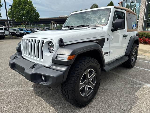 2020 Jeep Wrangler Black and Tan 4X4