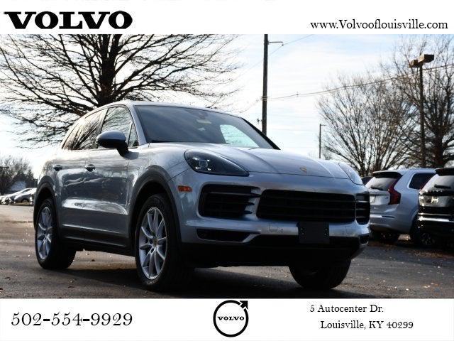 2023 Porsche Cayenne Base