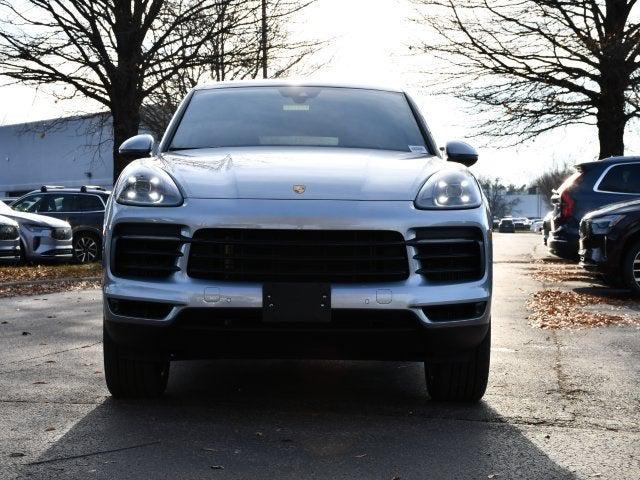 2023 Porsche Cayenne Base