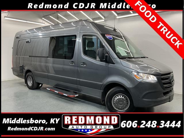 2022 Mercedes-Benz Sprinter 4500 High Roof V6