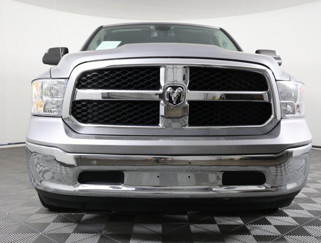 2023 RAM 1500 Classic SLT Crew Cab 4x2 57 Box