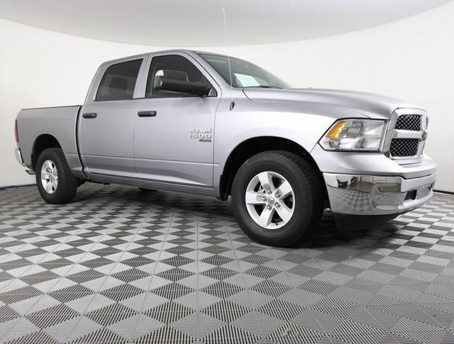 2023 RAM 1500 Classic SLT Crew Cab 4x2 57 Box