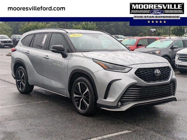 2021 Toyota Highlander XSE