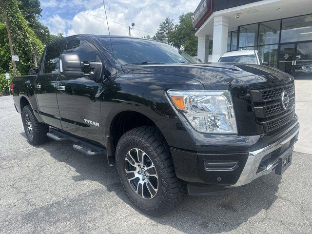 2021 Nissan Titan Crew Cab SV 4x4