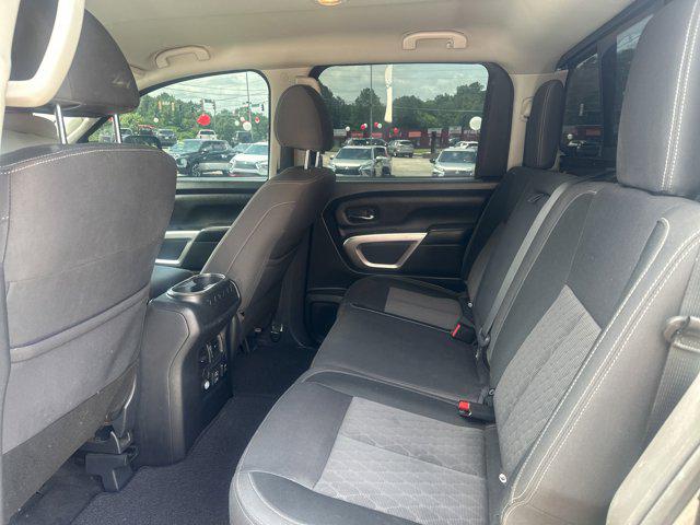 2021 Nissan Titan Crew Cab SV 4x4