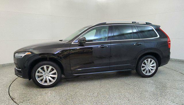 2017 Volvo XC90 T6 Momentum