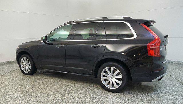2017 Volvo XC90 T6 Momentum