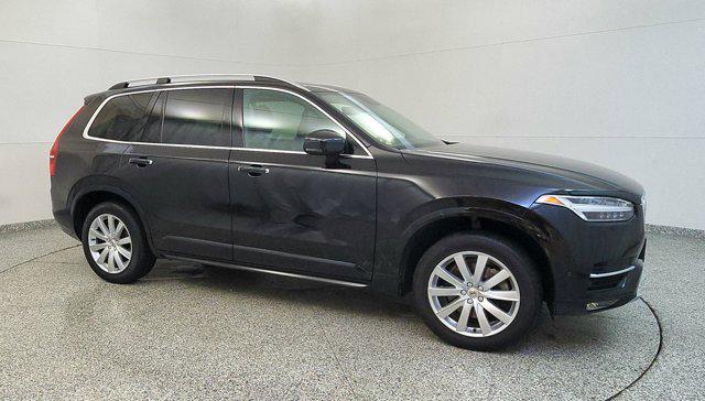 2017 Volvo XC90 T6 Momentum