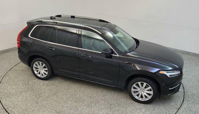 2017 Volvo XC90 T6 Momentum