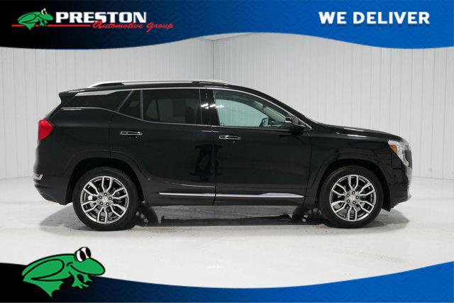 2022 GMC Terrain AWD Denali