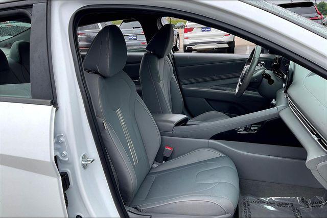 Used 2022 Hyundai Elantra For Sale in Millington, TN