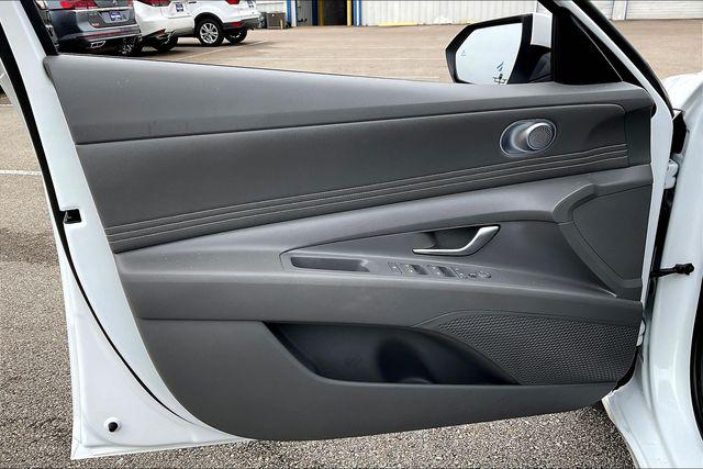 Used 2022 Hyundai Elantra For Sale in Millington, TN