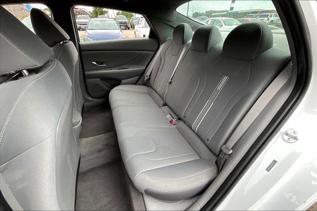 Used 2022 Hyundai Elantra For Sale in Millington, TN