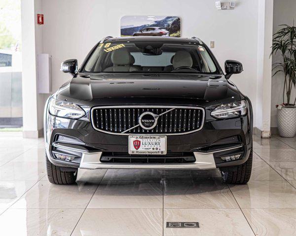 2018 Volvo V90 Cross Country T6