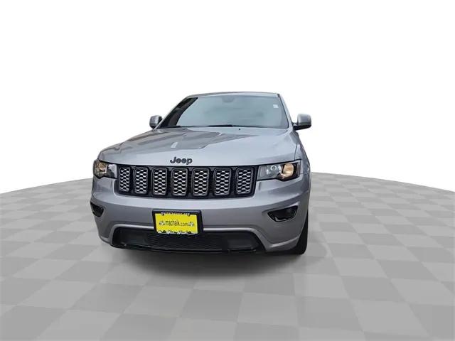 2019 Jeep Grand Cherokee Altitude 4x2