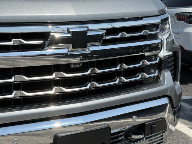 2024 Chevrolet Silverado 1500 4WD Crew Cab Short Bed LTZ