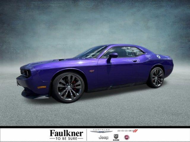 2014 Dodge Challenger SRT8