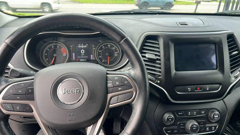 2021 Jeep Cherokee Latitude Lux 4x4