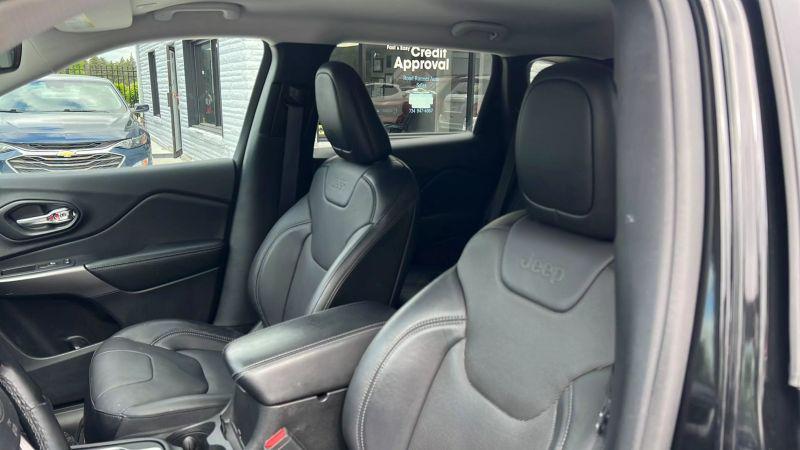 2021 Jeep Cherokee Latitude Lux 4x4
