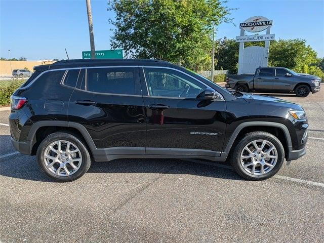 2022 Jeep Compass Latitude Lux 4x4