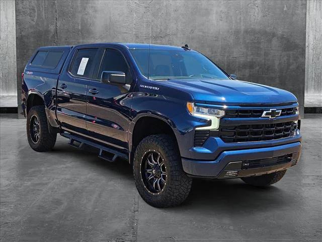 2023 Chevrolet Silverado 1500 4WD Crew Cab Short Bed RST
