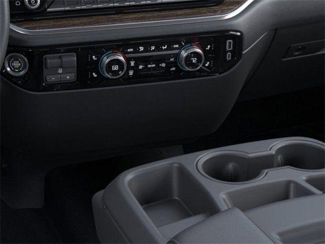 2025 GMC Sierra 1500 4WD Crew Cab Short Box Elevation with 3VL