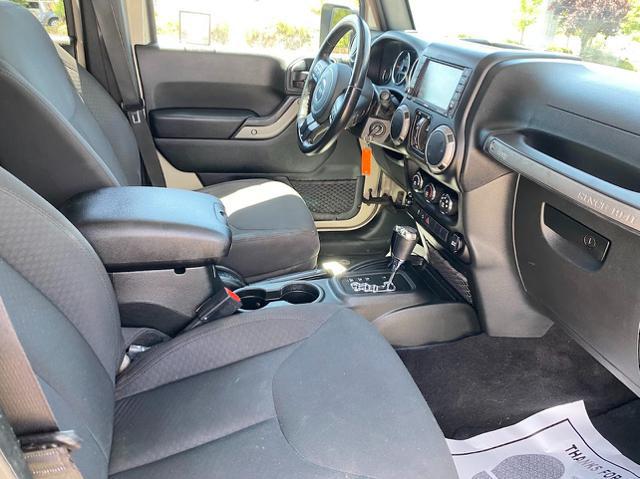 2017 Jeep Wrangler Unlimited Sport 4x4