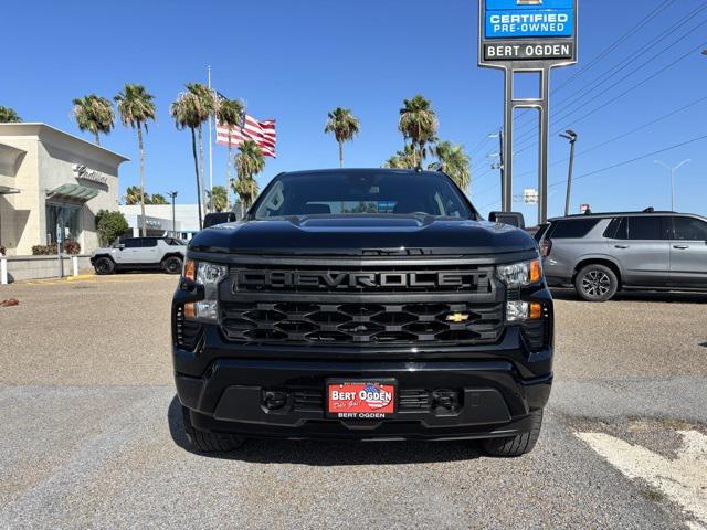 2023 Chevrolet Silverado 1500 2WD Crew Cab Short Bed Custom