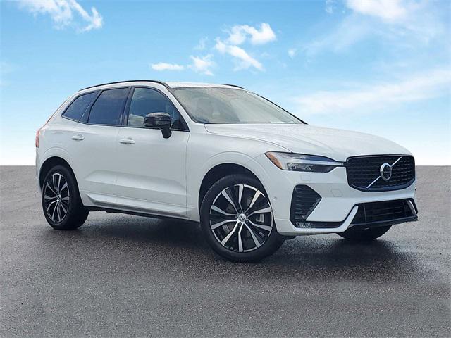 2024 Volvo XC60 B5 Plus Dark Theme