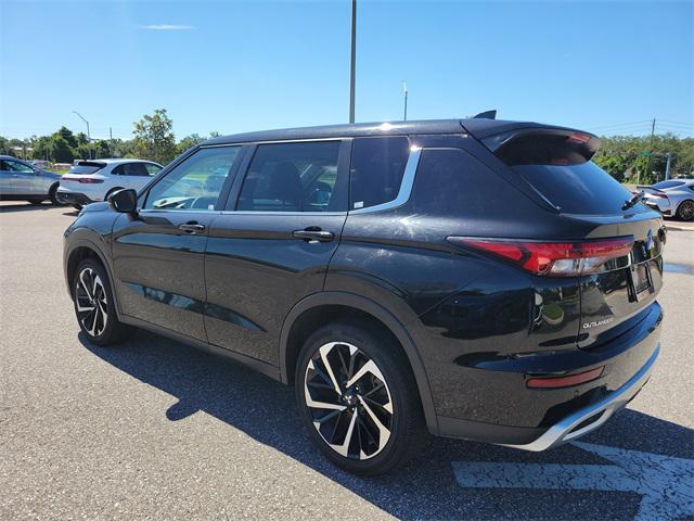 2023 Mitsubishi Outlander SE Special Edition 2WD