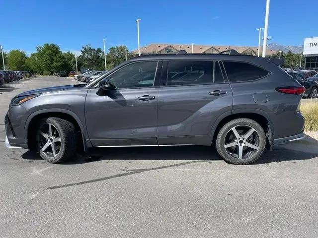 2021 Toyota Highlander XSE