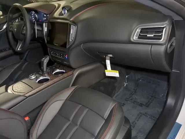 2024 Maserati Ghibli Modena Ultima Q4