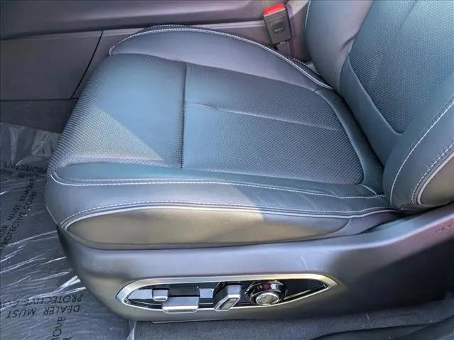 2025 Jeep Grand Cherokee Overland 4x4