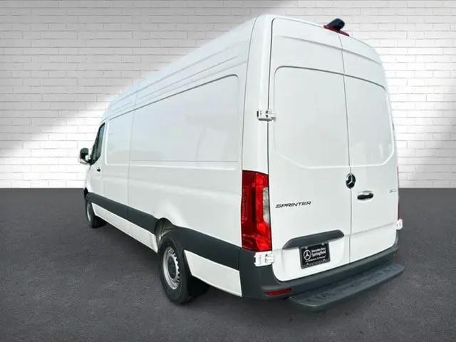 2025 Mercedes-Benz Sprinter 2500 High Roof 4-Cyl Diesel