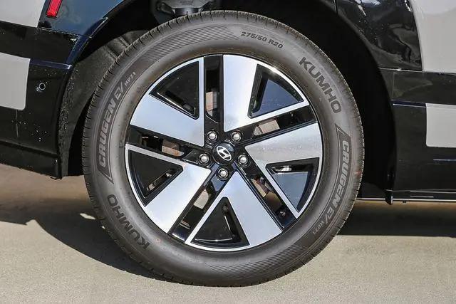 2026 Hyundai IONIQ 9 SEL