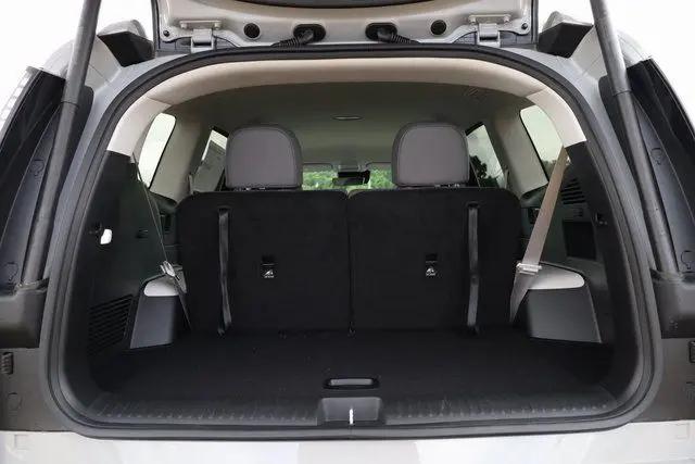 2026 Hyundai IONIQ 9 SEL